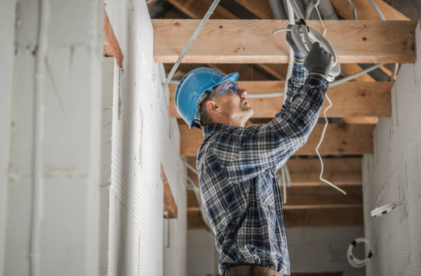Best Affordable Emergency Electrician  in Madison, SD