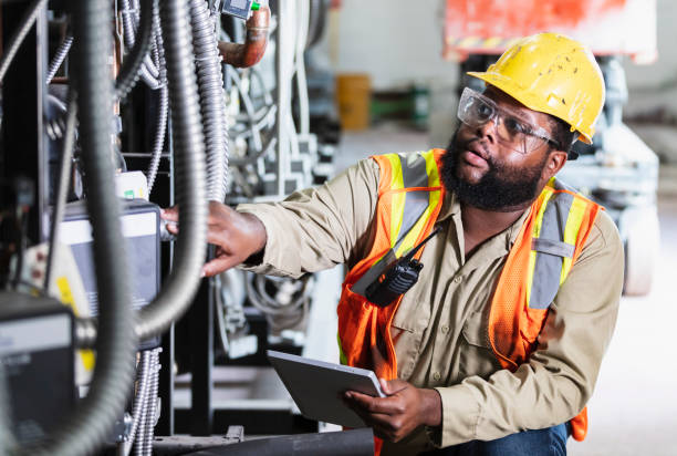 Best 24-Hour Electrician  in Madison, SD